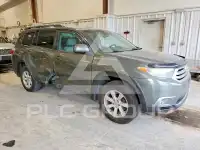 2013 Toyota Highlander photo