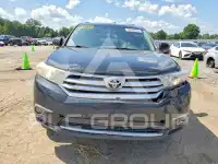 2013 Toyota Highlander photo