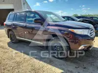 2013 Toyota Highlander photo