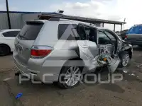 2013 Toyota Highlander фото