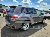 2013 Toyota Highlander фото