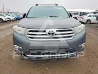 2013 Toyota Highlander photo