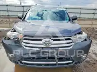 2013 Toyota Highlander photo