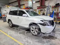 2013 Toyota Highlander фото