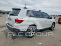 2013 Toyota Highlander фото