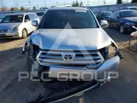 2013 Toyota Highlander фото
