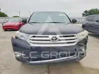 2013 Toyota Highlander фото