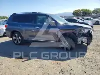 2013 Toyota Highlander photo