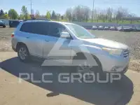 2013 Toyota Highlander фото