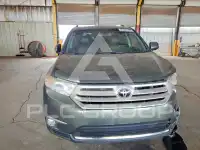 2013 Toyota Highlander фото