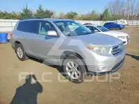 2013 Toyota Highlander фото