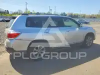 2013 Toyota Highlander фото