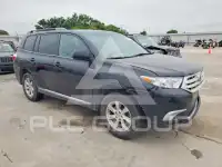 2013 Toyota Highlander фото
