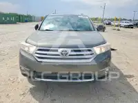 2013 Toyota Highlander фото
