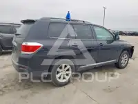 2013 Toyota Highlander фото