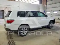 2013 Toyota Highlander photo