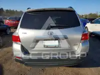 2013 Toyota Highlander фото