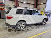 2013 Toyota Highlander фото