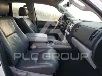 2013 Toyota TUNDRA photo