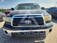 2013 Toyota TUNDRA photo