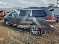 2013 Toyota SIENNA фото