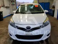 2013 Toyota YARIS photo