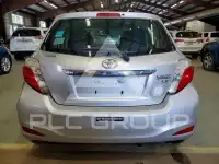 2013 Toyota YARIS фото