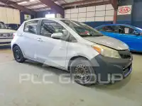 2013 Toyota YARIS фото