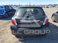 2013 Toyota YARIS фото