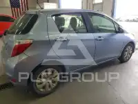 2013 Toyota YARIS фото