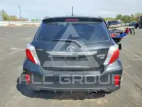 2013 Toyota YARIS фото