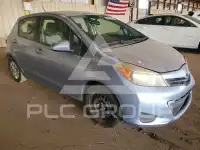 2013 Toyota YARIS фото