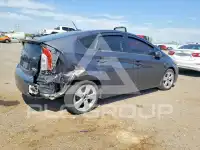 2013 Toyota PRIUS фото