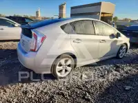 2013 Toyota PRIUS фото