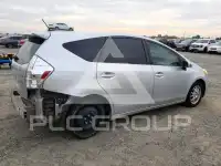 2013 Toyota PRIUS photo
