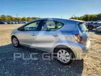 2013 Toyota PRIUS фото