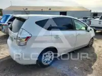 2013 Toyota PRIUS photo