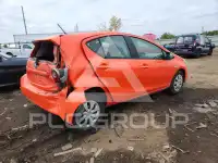 2013 Toyota PRIUS фото