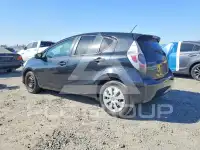 2013 Toyota PRIUS photo