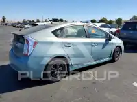 2013 Toyota PRIUS фото