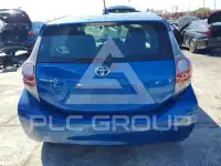 2013 Toyota PRIUS фото
