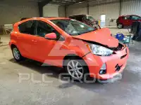 2013 Toyota PRIUS фото