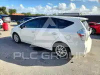 2013 Toyota PRIUS photo
