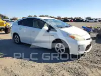 2013 Toyota PRIUS фото