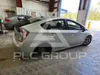 2013 Toyota PRIUS фото