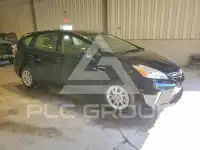 2013 Toyota PRIUS фото