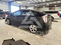 2013 Toyota PRIUS фото