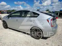 2013 Toyota PRIUS фото
