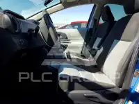 2013 Toyota PRIUS фото