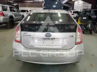 2013 Toyota PRIUS фото